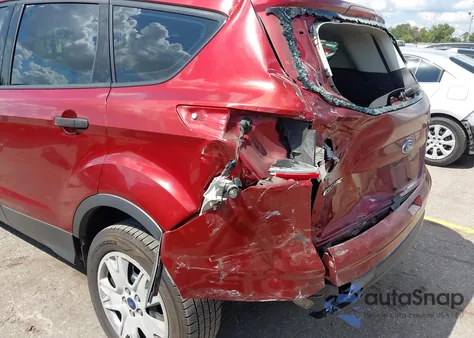 2015 Ford Escape S из США, поврежденный, VIN 1FMCU0F77FUC04118